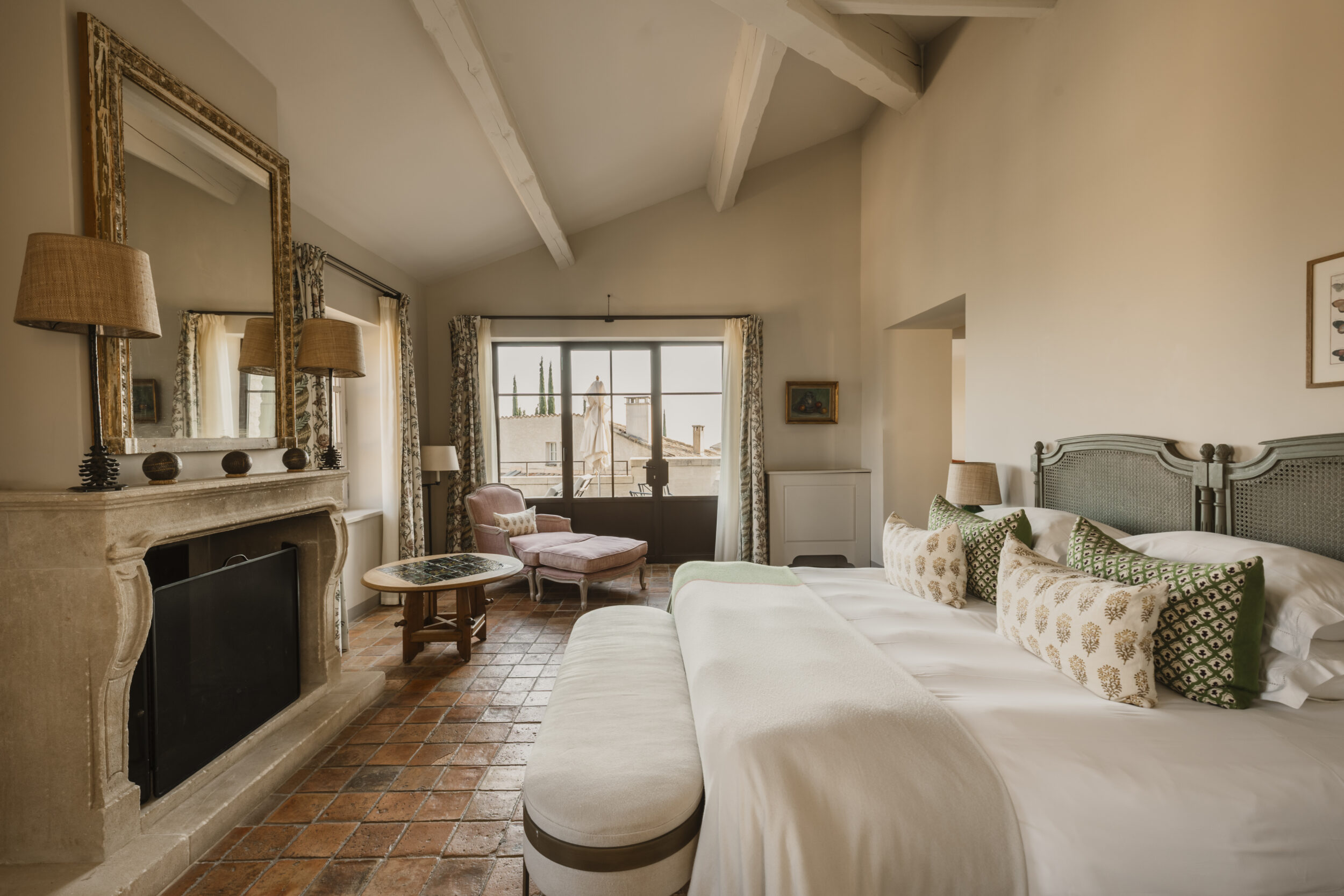 CrillonLeBrave-10_24-NolwennPernin-HD-Prestige-Ventoux-Suite-4-2500x1667