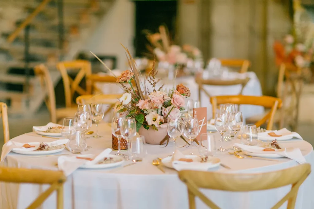 mariage-de-provence-aux-domaines-de-patras-drome-provencale-yeter-kurt-photo-blog-mariage-madame-c-129.jpg-1024x683